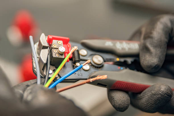 Best Affordable Electrician  in Hickory, NC